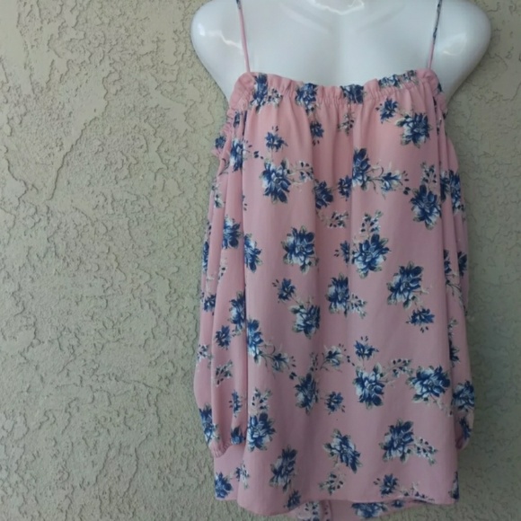 Paper Crane Tops - Paper crane cold shoulder flower top